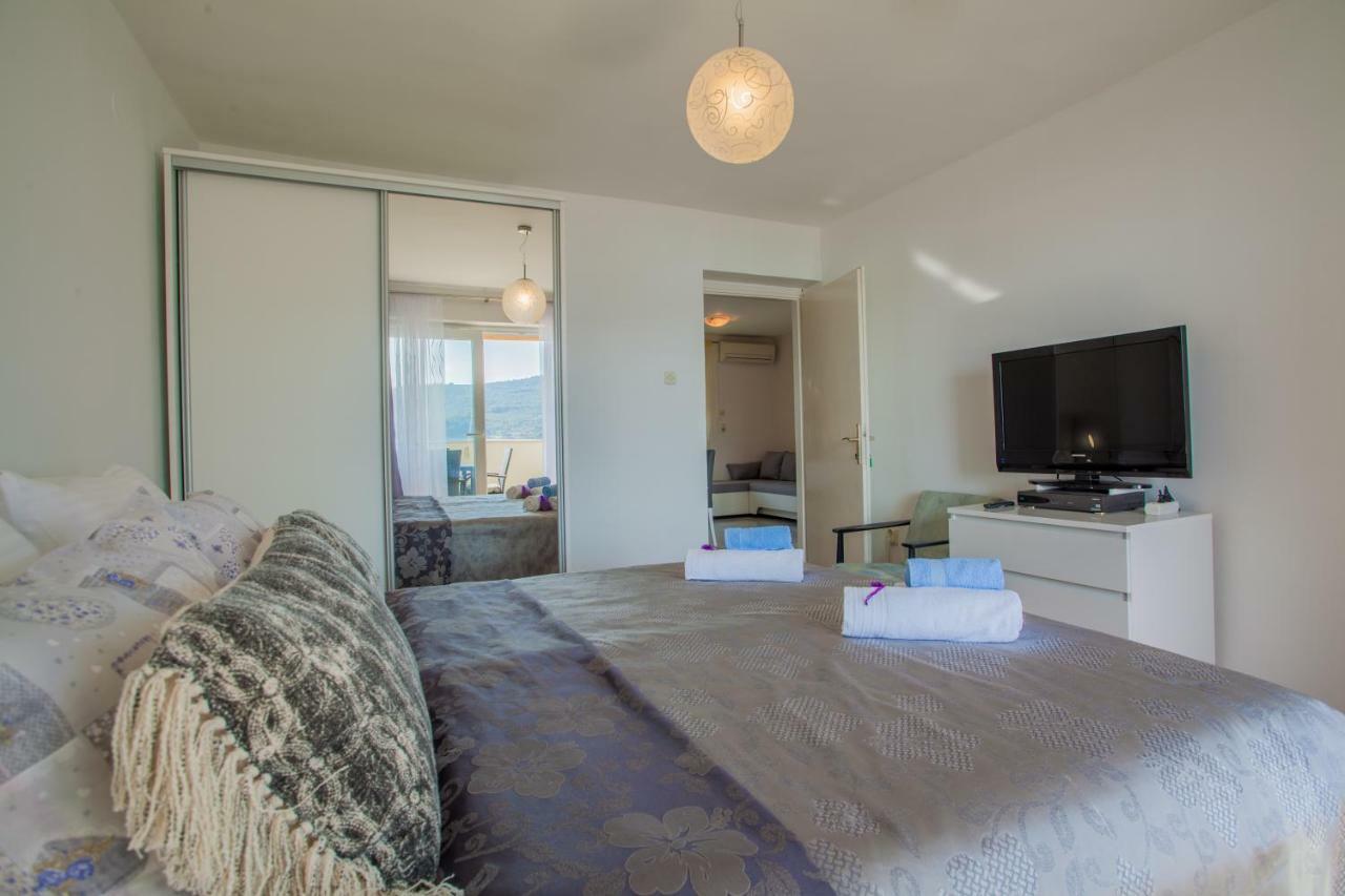Apartment Sara - Cres Luaran gambar