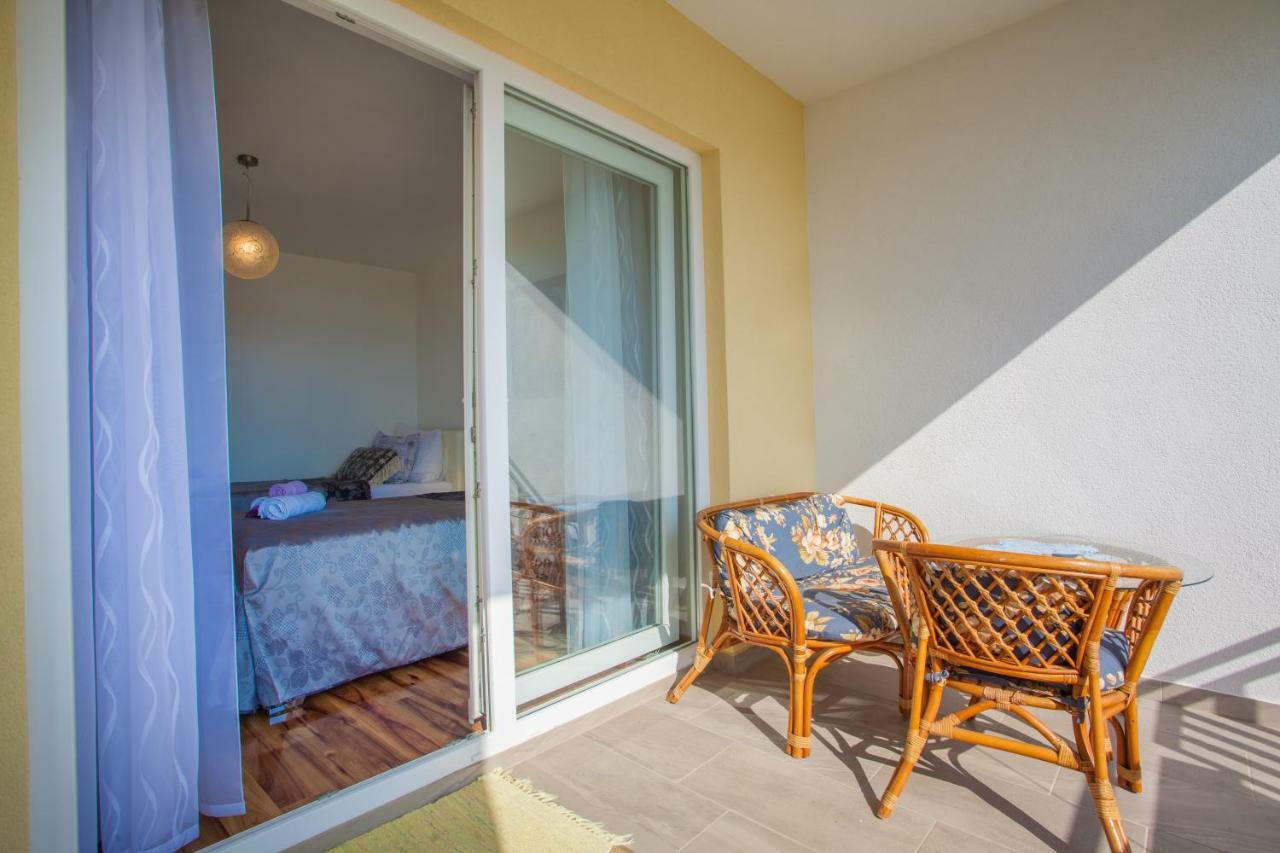 Apartment Sara - Cres Luaran gambar