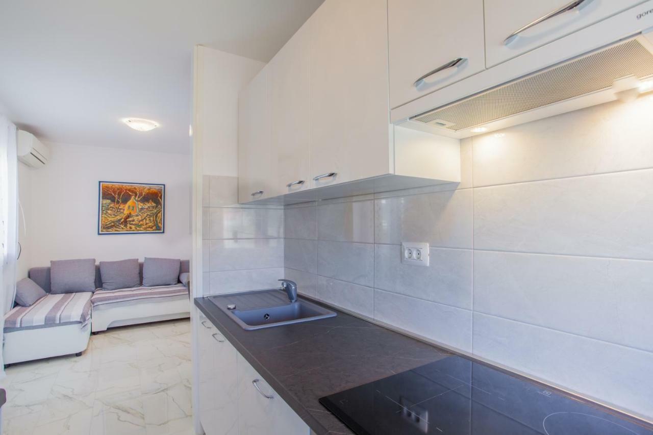 Apartment Sara - Cres Luaran gambar